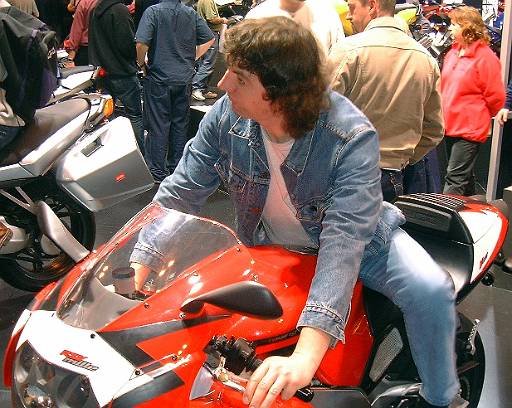 bikeshow2001-018.jpg - Shaun on RSV Mille