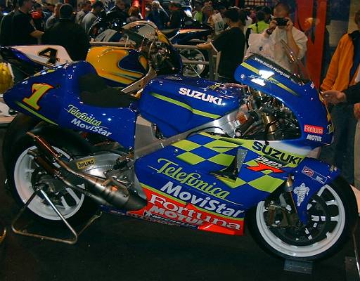 bikeshow2001-021.jpg - Kenny Roberts' GP Bike. Last of the two-strokes?