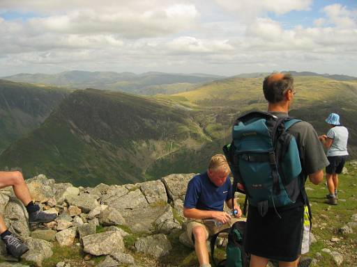 img_0179.jpg - High Stile, looking back to Fleetwith Pike.