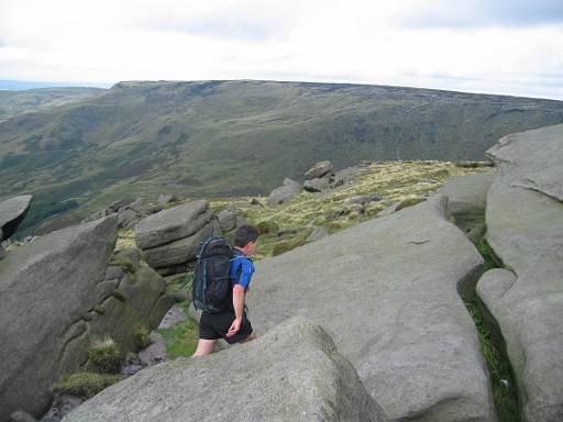 13_39-1.jpg - Heading towards Kinder downfall.