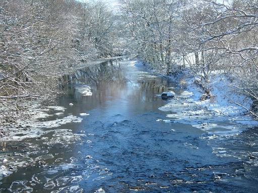 09_57-1.jpg - Thanks to Jackie for most of these pictures. This one taken from the coach as we approached Hawes.