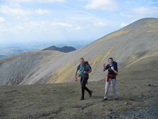 13_57-1.jpg - Diane and Ian leave Skiddaw. Longside Edge behind.