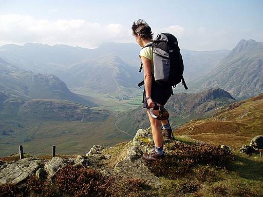 16_06-2.jpg - Carol looking to The Band and Bowfell.