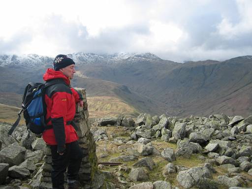 14_14-2.JPG - Views from High Raise to Bowfell