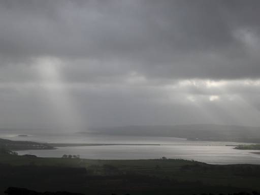 14_24-1.JPG - Views over the estuary