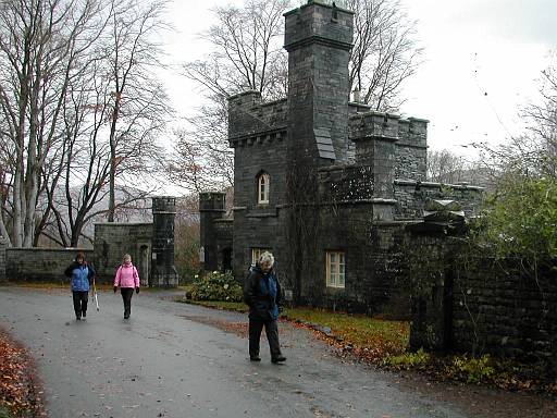 DSCN8319.JPG - Wray Castle