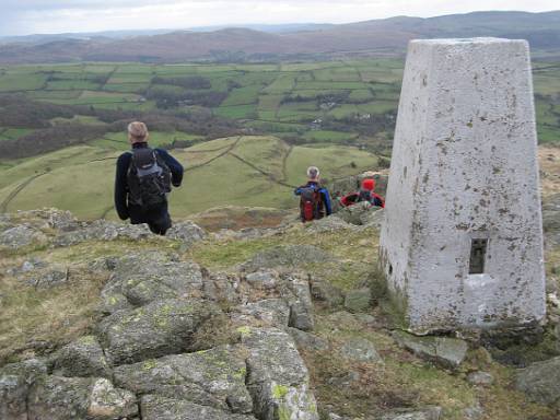 13_22-1.jpg - Great Stickle summit