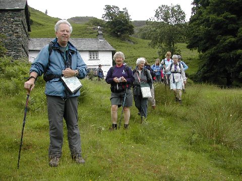 Langdales2008001.JPG - C-party in the Langdales. The day started dry ...