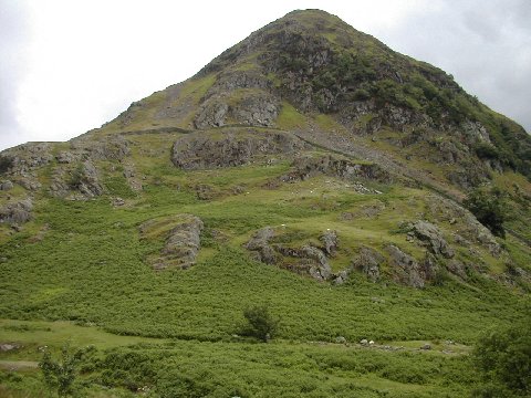 Buttermere06july2008_026.JPG - Looking up to Robinson