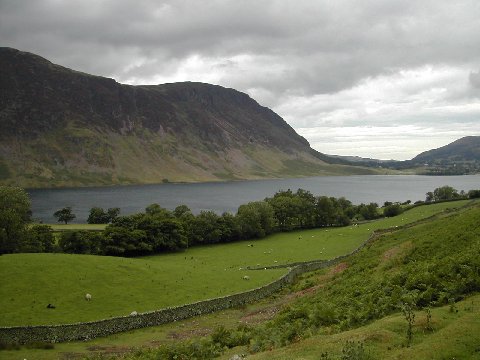 Buttermere06july2008_029.JPG - View over Crummock Water