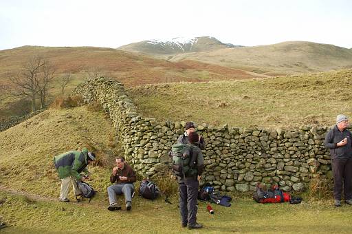 DSC_0021.JPG - Snow on the The Calf at lunchtime