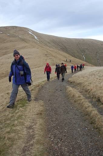 DSC_0055.JPG - Warmer lower down. Dave leading the way.