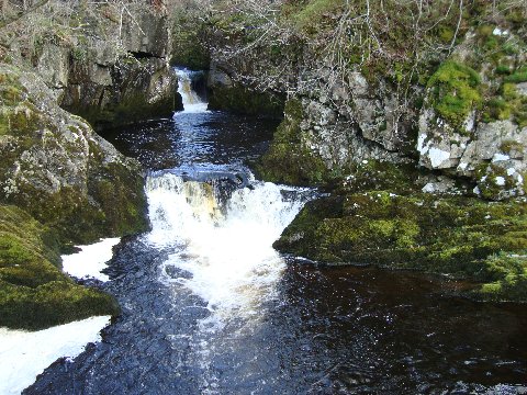 1.JPG - Waterfalls at Ingleton