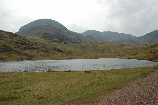 DSC_0118.JPG - Styhead Tarn and Great End