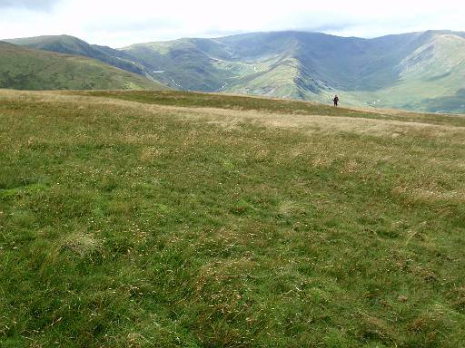 12_46-1.jpg - Grassy Selside summit with views towards High Street.