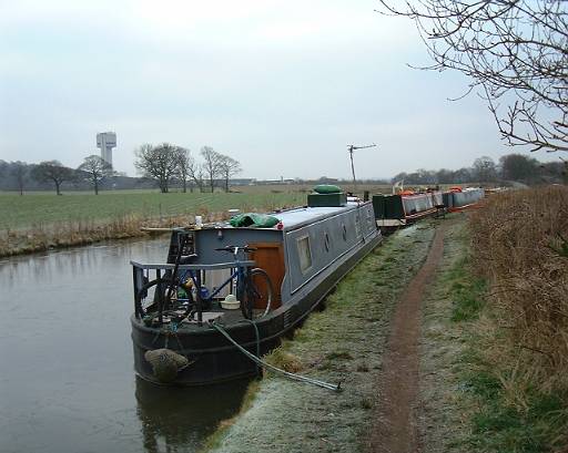 dscf0013.jpg - Approaching Daresbury.