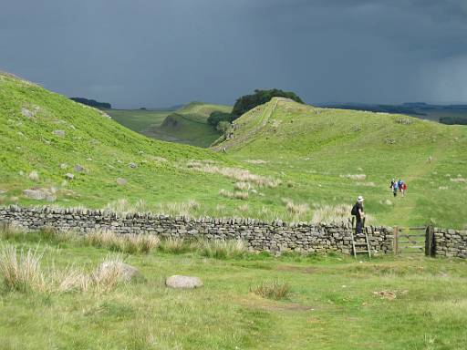 14_07-2.jpg - Sunshine and storn clouds. But we were lucky - it stayed largely dry.