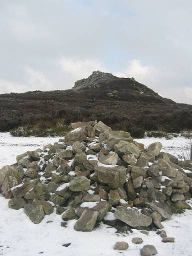 13_22-1.jpg - Cairn near the Shepherd's rock.