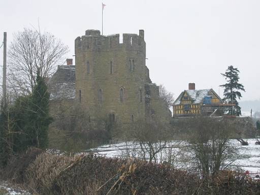 12_09-1.jpg - Last view to Stokesay Castle. From here is is fields to Ludlow.