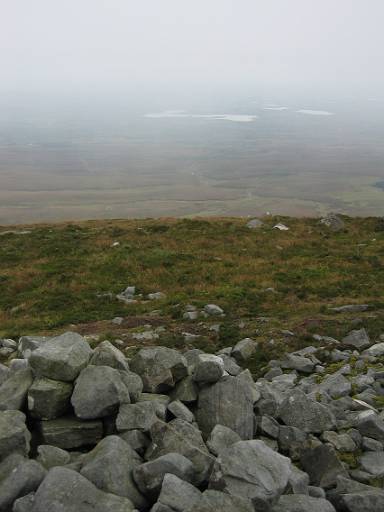 13_26-1.jpg - View from the summit. This dows not do it justice - its amazing. A steep, then boggy descent awaits.