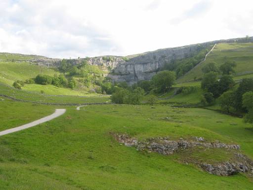 07_50-1.jpg - Malham Cove. Midges not visible.