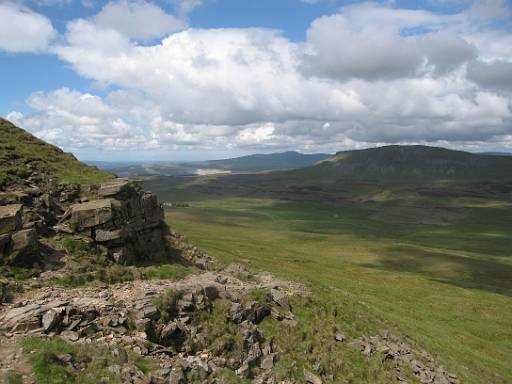 11_08-1.jpg - Starting the descent from Fountains Fell.