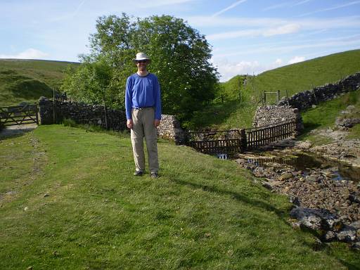 08_12-1.jpg - Me at Ling Gill