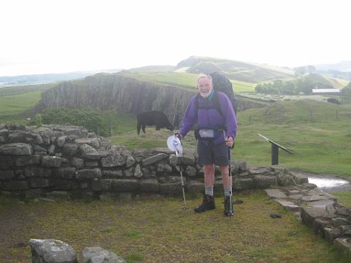 07_45-1.jpg - David in a milecastle. My camera on the way out as the water gets in.