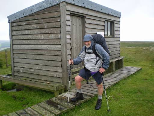 11_25-1.jpg - Second refuge, before a steep climb up and descent from the Schil in wind and rain.