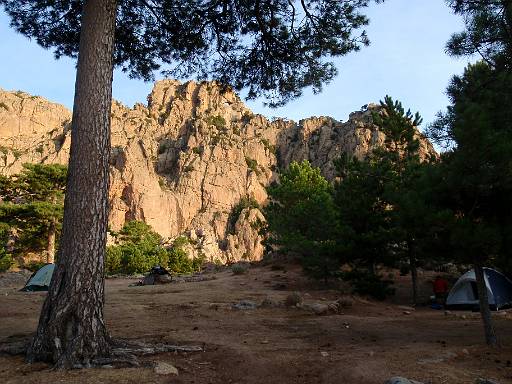 05_21-1.jpg - Camping at the Refuge de Paliri. The hole in Punta Tafonata is visible at the top.