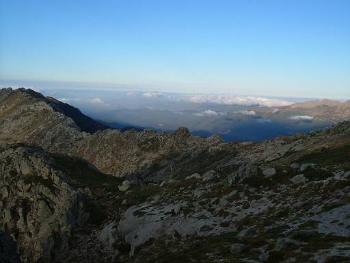 05_37-1.JPG - Above the clouds climbing away from refuge d'Usciolu.