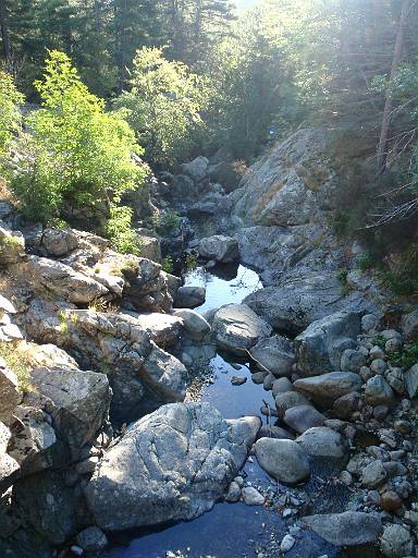 06_23-2.jpg - Near the Cascade des Anglais. A surprisingly easy start to the day.