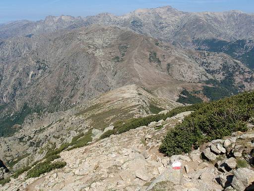 10_39-1.jpg - Descending to Refuge de l'Onda