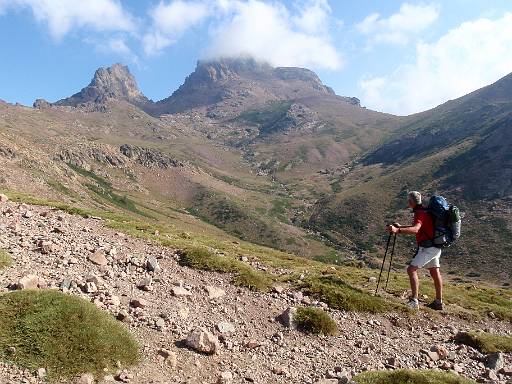 07_53-1.jpg - Heading to Refuge a i Mori