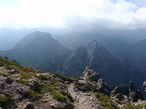 08_42-1.jpg - Cloud over the Cirque