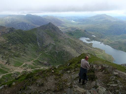 09_23-3.jpg - Looking down to Crib Goch and the Pyg track