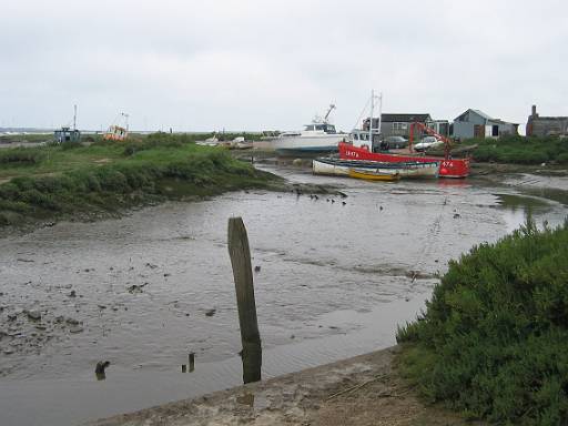 12_18-1.JPG - Boats at Burnham Deepdale