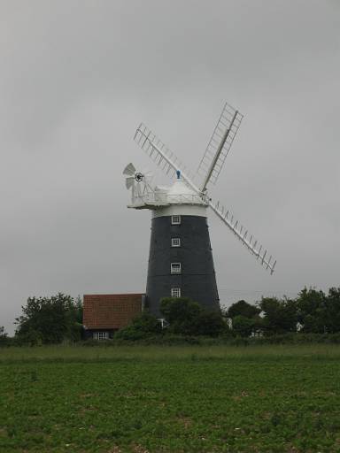 13_38-1.JPG - The mill at Burnham Overy Staithe